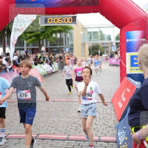 12.06.2026 - Holstenköstenlauf LAZAROV Photography http://msf.ph/oto/9742573 12.06.2026 16:36:02 Laufen 10, 06, 00, 635, 876, 886, 290, 50, 219, 500, 635, 636, 735, 876, 884, 885, 886, 898, 1087, 1176, 1179, 1290 meine-sportfotos.de