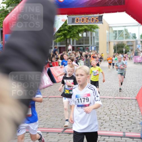 12.06.2026 - Holstenköstenlauf LAZAROV Photography http://msf.ph/oto/9742584 12.06.2026 16:36:07 Laufen 10, 08, 05, 50, 885, 1179, 19, 50, 173, 270, 370, 636, 638, 729, 735, 884, 885, 898, 979, 1087, 1176, 1179, 1430 meine-sportfotos.de