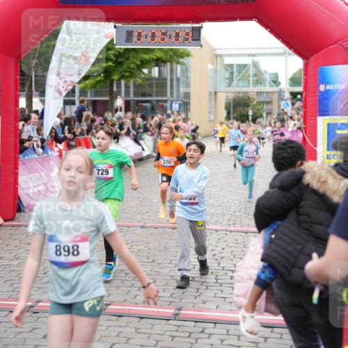 12.06.2026 - Holstenköstenlauf LAZAROV Photography http://msf.ph/oto/9742590 12.06.2026 16:36:11 Laufen 729, 898, 370, 19, 173, 270, 370, 488, 622, 638, 729, 735, 884, 898, 979, 1087, 1430, 1432, 1448, 1496 meine-sportfotos.de