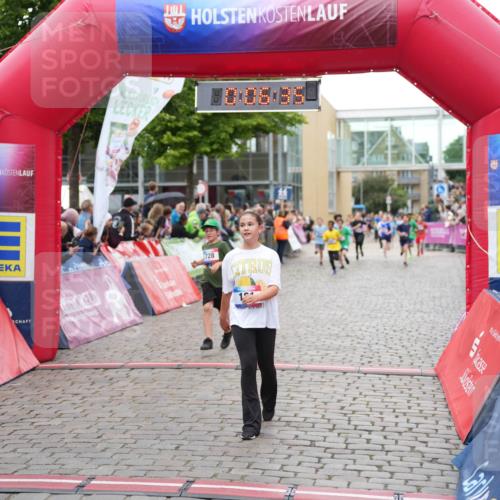 12.06.2026 - Holstenköstenlauf LAZAROV Photography http://msf.ph/oto/9742638 12.06.2026 16:36:37 Laufen 728, 181, 223, 263, 453, 645, 725, 728, 730, 1094, 1156, 1305 meine-sportfotos.de