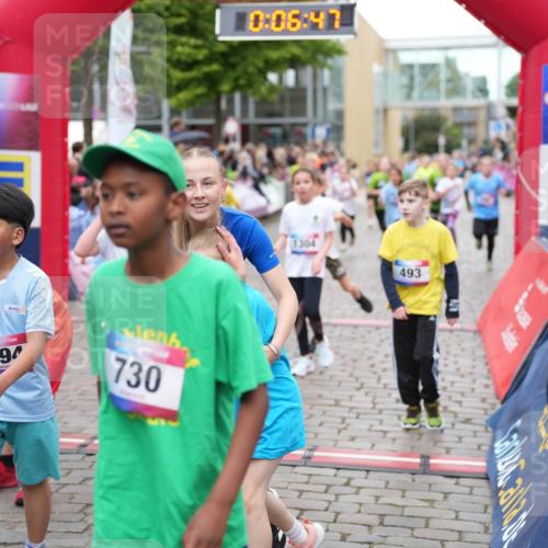 12.06.2026 - Holstenköstenlauf LAZAROV Photography http://msf.ph/oto/9742653 12.06.2026 16:36:49 Laufen 1094, 730, 0, 06, 47, 7304, 493, 72, 96, 121, 182, 221, 258, 269, 280, 491, 493, 621, 623, 628, 726, 874, 1180, 1182, 1280, 1294, 1304, 1431, 1434 meine-sportfotos.de