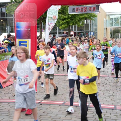 12.06.2026 - Holstenköstenlauf LAZAROV Photography http://msf.ph/oto/9742657 12.06.2026 16:36:51 Laufen 1172, 1294, 1182, 238, 1180, 26, 1431, 182, 130, 621, 280, 72, 96, 121, 174, 182, 221, 258, 280, 491, 504, 621, 623, 628, 726, 874, 1180, 1182, 1280, 1294, 1304, 1431, 1434 meine-sportfotos.de