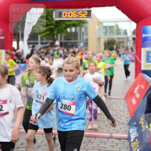 12.06.2026 - Holstenköstenlauf LAZAROV Photography http://msf.ph/oto/9742662 12.06.2026 16:36:54 Laufen 182, 0, 06, 52, 621, 280, 72, 96, 121, 174, 182, 221, 255, 258, 276, 280, 377, 499, 501, 504, 621, 628, 726, 874, 1180, 1182, 1280, 1292, 1396, 1431, 1434 meine-sportfotos.de