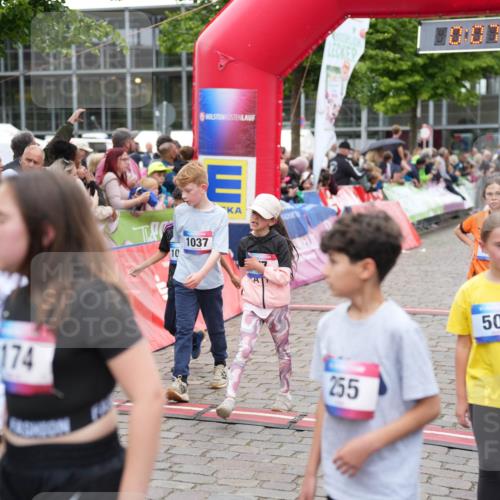 12.06.2026 - Holstenköstenlauf LAZAROV Photography http://msf.ph/oto/9742681 12.06.2026 16:37:05 Laufen 1292, 174, 10, 1037, 255, 274, 501, 49, 175, 274, 281, 632, 882, 1037, 1038, 1093, 1160, 1169, 1284, 1295, 1559 meine-sportfotos.de