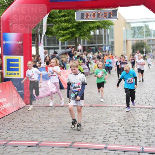 12.06.2026 - Holstenköstenlauf LAZAROV Photography http://msf.ph/oto/9742716 12.06.2026 16:37:30 Laufen 1291, 891, 1085, 715, 256, 256, 257, 261, 268, 492, 644, 715, 891, 897, 1085, 1181, 1291, 1428, 1554 meine-sportfotos.de