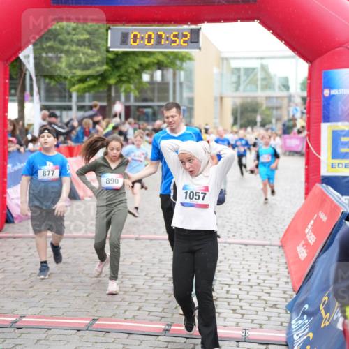 12.06.2026 - Holstenköstenlauf LAZAROV Photography http://msf.ph/oto/9742754 12.06.2026 16:37:54 Laufen 10, 07, 52, 877, 890, 1057, 122, 217, 498, 640, 877, 888, 890, 1039, 1162, 1288, 1302, 1483, 1505, 1518, 1529, 1531 meine-sportfotos.de