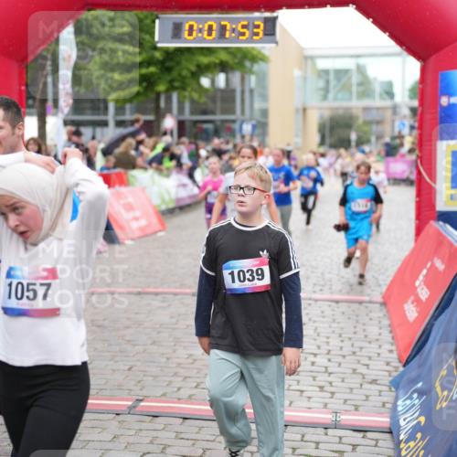 12.06.2026 - Holstenköstenlauf LAZAROV Photography http://msf.ph/oto/9742757 12.06.2026 16:37:56 Laufen 10, 07, 53, 890, 1057, 1039, 95, 122, 172, 283, 498, 640, 888, 890, 1162, 1288, 1302, 1505, 1518, 1529, 1531, 1553 meine-sportfotos.de