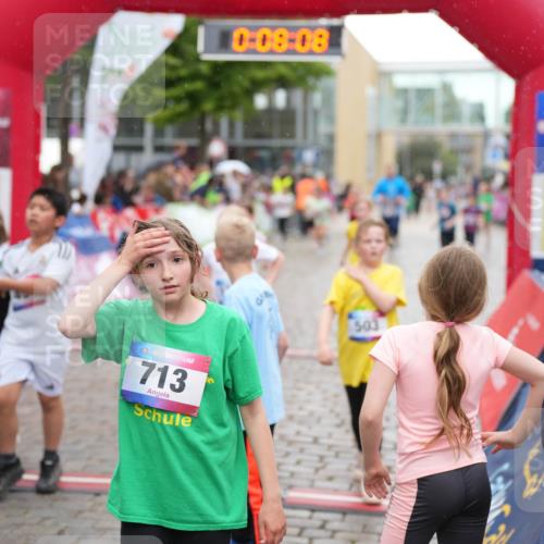 12.06.2026 - Holstenköstenlauf LAZAROV Photography http://msf.ph/oto/9742781 12.06.2026 16:38:10 Laufen 489, 36, 713, 0, 08, 08, 503, 494, 617, 631, 721, 965, 1076, 1088, 1097, 1293, 1299, 1307, 1400 meine-sportfotos.de