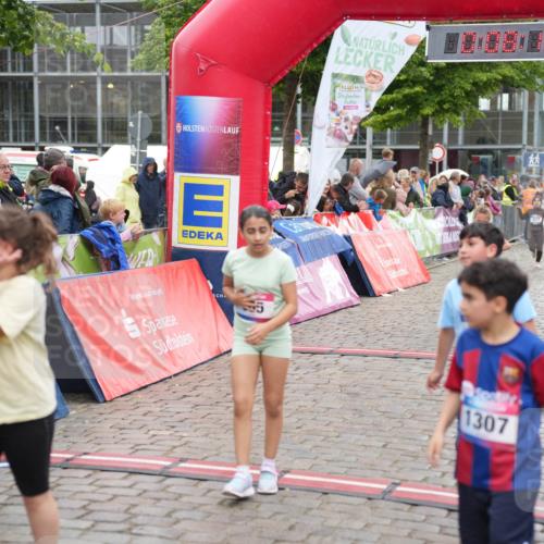 12.06.2026 - Holstenköstenlauf LAZAROV Photography http://msf.ph/oto/9742797 12.06.2026 16:38:19 Laufen 076, 88, 275, 1307, 1097, 178, 275, 506, 631, 716, 889, 973, 977, 1461 meine-sportfotos.de