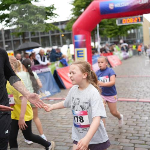 12.06.2026 - Holstenköstenlauf LAZAROV Photography http://msf.ph/oto/9742804 12.06.2026 16:38:29 Laufen 6, 178, 161, 00621, 265, 267, 616, 618, 894, 1158, 1159, 1166, 1287 meine-sportfotos.de