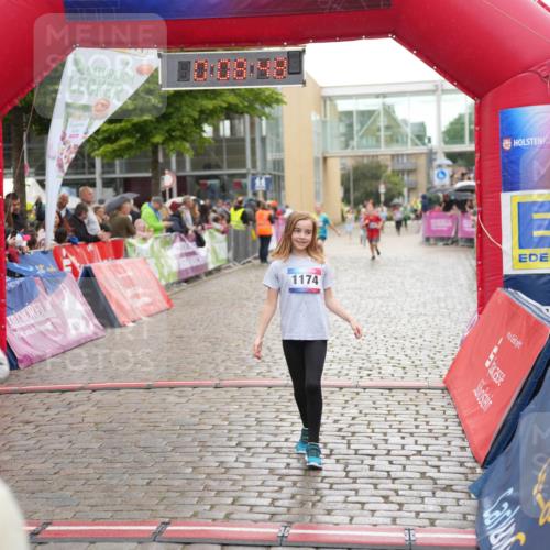 12.06.2026 - Holstenköstenlauf LAZAROV Photography http://msf.ph/oto/9742837 12.06.2026 16:38:51 Laufen 1174, 8, 1174, 1453 meine-sportfotos.de