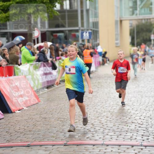 12.06.2026 - Holstenköstenlauf LAZAROV Photography http://msf.ph/oto/9742843 12.06.2026 16:38:55 Laufen 8, 1453, 8, 1453 meine-sportfotos.de