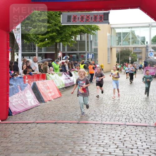 12.06.2026 - Holstenköstenlauf LAZAROV Photography http://msf.ph/oto/9742850 12.06.2026 16:39:02 Laufen 1161, 1036, 1036, 1089, 1161 meine-sportfotos.de