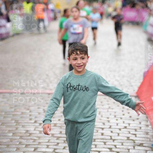 12.06.2026 - Holstenköstenlauf LAZAROV Photography http://msf.ph/oto/9742862 12.06.2026 16:39:10 Laufen 260, 620, 707, 712, 982 meine-sportfotos.de