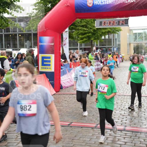 12.06.2026 - Holstenköstenlauf LAZAROV Photography http://msf.ph/oto/9742871 12.06.2026 16:39:16 Laufen 982, 260, 712, 707, 260, 620, 707, 712, 971, 1079, 1471 meine-sportfotos.de