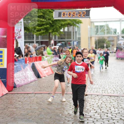 12.06.2026 - Holstenköstenlauf LAZAROV Photography http://msf.ph/oto/9742882 12.06.2026 16:39:24 Laufen 10, 09, 88, 147, 1079, 1470, 23, 264, 714, 719, 892, 893, 1079, 1470, 1471 meine-sportfotos.de