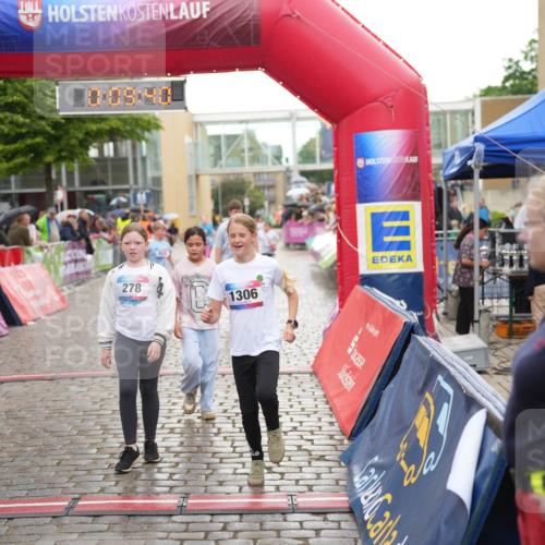 12.06.2026 - Holstenköstenlauf LAZAROV Photography http://msf.ph/oto/9742916 12.06.2026 16:39:42 Laufen 1286, 10, 09, 40, 278, 1306, 278, 282, 633, 647, 1090, 1178, 1286, 1306 meine-sportfotos.de