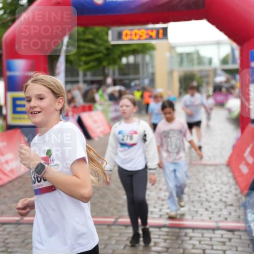 12.06.2026 - Holstenköstenlauf LAZAROV Photography http://msf.ph/oto/9742918 12.06.2026 16:39:43 Laufen 278, 282, 633, 647, 1090, 1178, 1286, 1306 meine-sportfotos.de