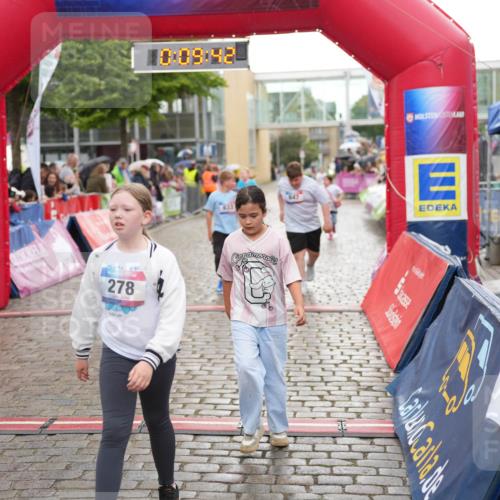 12.06.2026 - Holstenköstenlauf LAZAROV Photography http://msf.ph/oto/9742919 12.06.2026 16:39:44 Laufen 10, 09, 42, 278, 282, 633, 647, 1090, 1178, 1286, 1306 meine-sportfotos.de