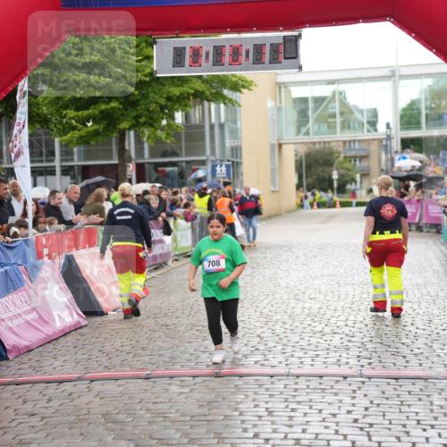 12.06.2026 - Holstenköstenlauf LAZAROV Photography http://msf.ph/oto/9742937 12.06.2026 16:40:13 Laufen 708, 708 meine-sportfotos.de