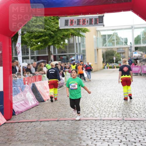 12.06.2026 - Holstenköstenlauf LAZAROV Photography http://msf.ph/oto/9742939 12.06.2026 16:40:13 Laufen 708, 708 meine-sportfotos.de