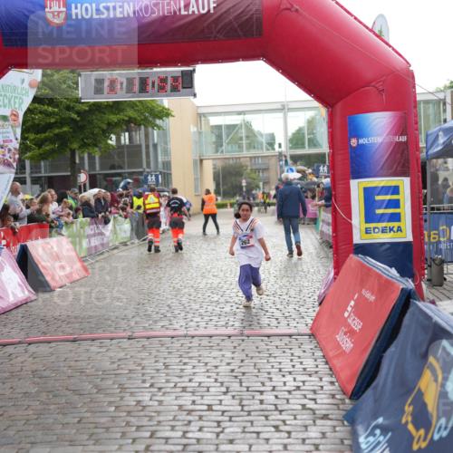 12.06.2026 - Holstenköstenlauf LAZAROV Photography http://msf.ph/oto/9742957 12.06.2026 16:41:56 Laufen 262, 160, 11, 262 meine-sportfotos.de