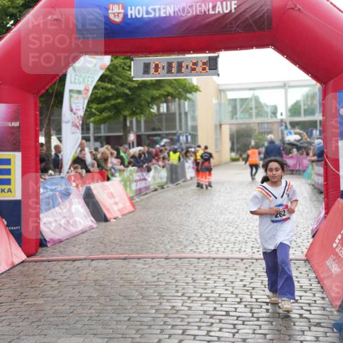 12.06.2026 - Holstenköstenlauf LAZAROV Photography http://msf.ph/oto/9742965 12.06.2026 16:41:58 Laufen 262, 160, 13, 262 meine-sportfotos.de