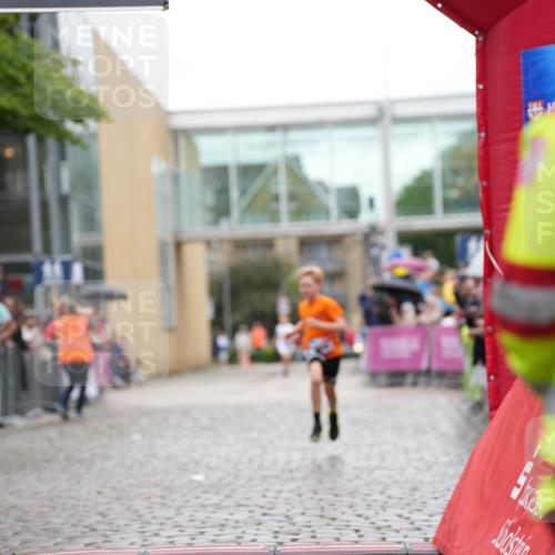 12.06.2026 - Holstenköstenlauf LAZAROV Photography http://msf.ph/oto/9742970 12.06.2026 16:49:45 Laufen 368 meine-sportfotos.de