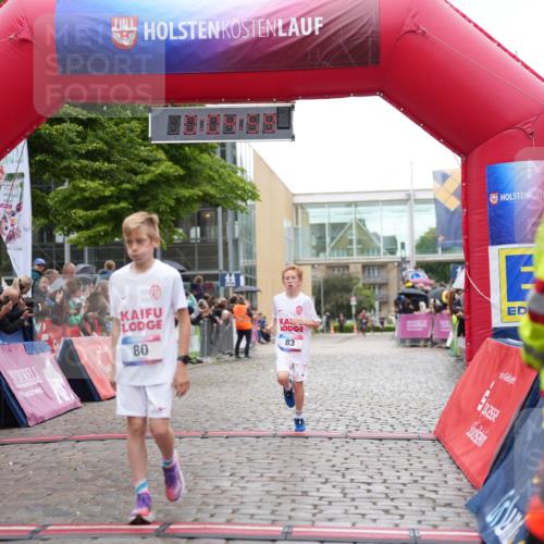 12.06.2026 - Holstenköstenlauf LAZAROV Photography http://msf.ph/oto/9742989 12.06.2026 16:49:58 Laufen 80, 83, 80, 83 meine-sportfotos.de