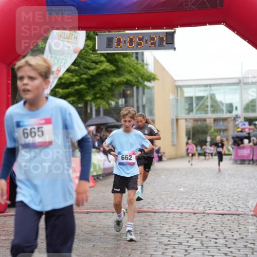 12.06.2026 - Holstenköstenlauf LAZAROV Photography http://msf.ph/oto/9743019 12.06.2026 16:50:25 Laufen 10, 05, 20, 665, 662, 232, 662, 664, 665, 1404 meine-sportfotos.de