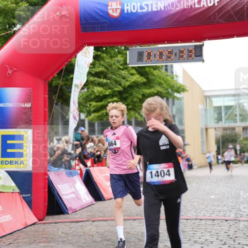 12.06.2026 - Holstenköstenlauf LAZAROV Photography http://msf.ph/oto/9743027 12.06.2026 16:50:31 Laufen 664, 1404, 228, 664, 1043, 1404 meine-sportfotos.de