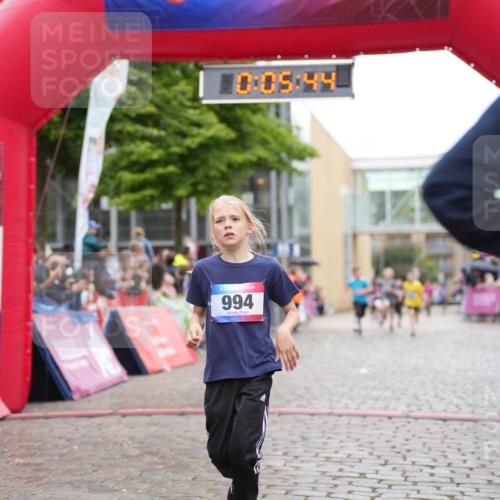 12.06.2026 - Holstenköstenlauf LAZAROV Photography http://msf.ph/oto/9743036 12.06.2026 16:50:43 Laufen 994, 10, 05, 44, 226, 230, 508, 901, 908, 913, 994, 1069, 1148 meine-sportfotos.de