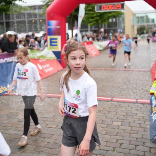 12.06.2026 - Holstenköstenlauf LAZAROV Photography http://msf.ph/oto/9743103 12.06.2026 16:51:28 Laufen 1045, 272, 0, 06, 29, 10, 52, 241, 651, 907, 991, 993 meine-sportfotos.de