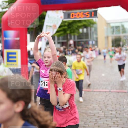 12.06.2026 - Holstenköstenlauf LAZAROV Photography http://msf.ph/oto/9743138 12.06.2026 16:51:50 Laufen 1512, 0, 06, 51, 118, 124, 521, 657, 743, 757, 989, 1075, 1512 meine-sportfotos.de