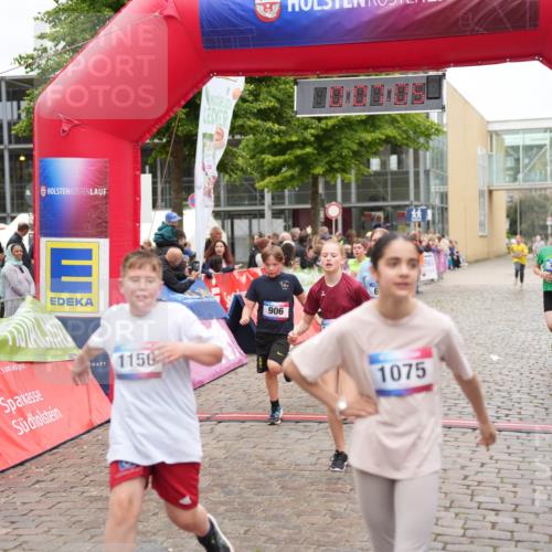 12.06.2026 - Holstenköstenlauf LAZAROV Photography http://msf.ph/oto/9743161 12.06.2026 16:52:03 Laufen 1150, 906, 1075, 741, 22, 233, 518, 650, 652, 741, 904, 906, 992, 1150, 1423 meine-sportfotos.de