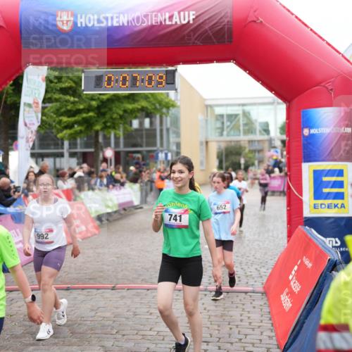 12.06.2026 - Holstenköstenlauf LAZAROV Photography http://msf.ph/oto/9743171 12.06.2026 16:52:08 Laufen 22, 992, 10, 07, 09, 652, 741, 22, 132, 233, 518, 652, 741, 983, 992, 1152 meine-sportfotos.de