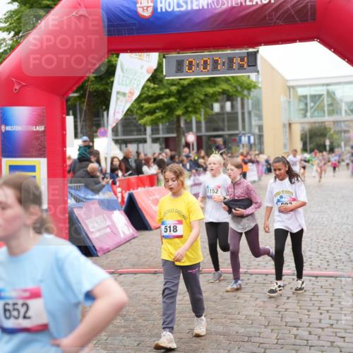 12.06.2026 - Holstenköstenlauf LAZAROV Photography http://msf.ph/oto/9743179 12.06.2026 16:52:13 Laufen 652, 518, 1152, 34, 132, 142, 240, 518, 915, 983, 1152 meine-sportfotos.de