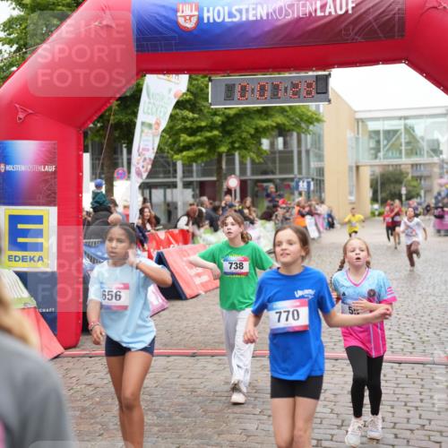 12.06.2026 - Holstenköstenlauf LAZAROV Photography http://msf.ph/oto/9743206 12.06.2026 16:52:26 Laufen 656, 738, 770, 75, 55, 239, 510, 656, 738, 739, 740, 770, 4276 meine-sportfotos.de