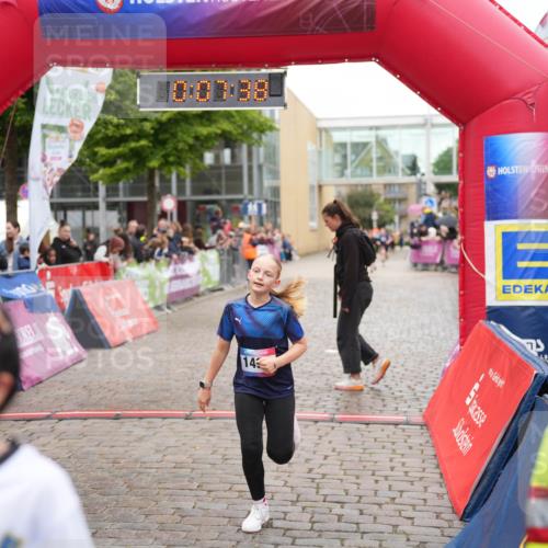 12.06.2026 - Holstenköstenlauf LAZAROV Photography http://msf.ph/oto/9743218 12.06.2026 16:52:37 Laufen 10, 07, 38, 14, 522, 1066, 1499 meine-sportfotos.de
