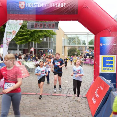 12.06.2026 - Holstenköstenlauf LAZAROV Photography http://msf.ph/oto/9743229 12.06.2026 16:52:48 Laufen 88, 88, 88, 1523, 1074, 234, 1054, 1068, 116, 75, 234, 912, 987, 1054, 1068, 1074, 1275, 1276, 1523, 1530 meine-sportfotos.de