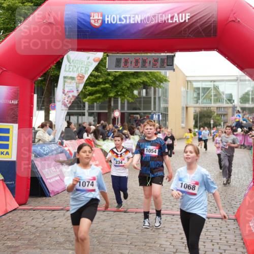 12.06.2026 - Holstenköstenlauf LAZAROV Photography http://msf.ph/oto/9743233 12.06.2026 16:52:50 Laufen 1074, 234, 1054, 1068, 234, 247, 519, 912, 987, 1054, 1068, 1074, 1275, 1276 meine-sportfotos.de