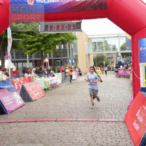 12.06.2026 - Holstenköstenlauf LAZAROV Photography http://msf.ph/oto/9743284 12.06.2026 16:53:31 Laufen 1049, 60, 654, 1049 meine-sportfotos.de