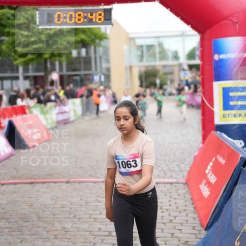 12.06.2026 - Holstenköstenlauf LAZAROV Photography http://msf.ph/oto/9743309 12.06.2026 16:53:47 Laufen 0, 08, 48, 1063, 1, 736, 737, 984, 1063, 1397 meine-sportfotos.de