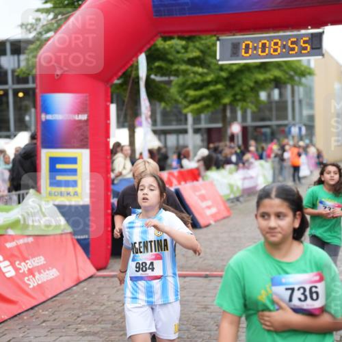 12.06.2026 - Holstenköstenlauf LAZAROV Photography http://msf.ph/oto/9743317 12.06.2026 16:53:54 Laufen 984, 0, 08, 55, 736, 736, 737, 984, 1397 meine-sportfotos.de