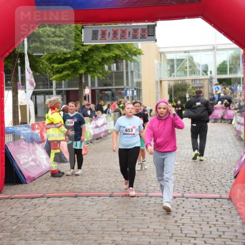 12.06.2026 - Holstenköstenlauf LAZAROV Photography http://msf.ph/oto/9743338 12.06.2026 16:54:42 Laufen 1558, 653, 653, 746 meine-sportfotos.de