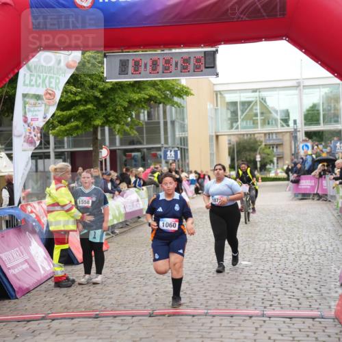 12.06.2026 - Holstenköstenlauf LAZAROV Photography http://msf.ph/oto/9743344 12.06.2026 16:54:58 Laufen 1558, 1060, 107, 1060, 1071 meine-sportfotos.de