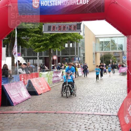 12.06.2026 - Holstenköstenlauf LAZAROV Photography http://msf.ph/oto/9743355 12.06.2026 17:05:38 Laufen 80 meine-sportfotos.de