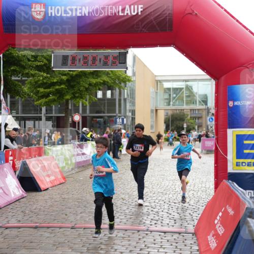 12.06.2026 - Holstenköstenlauf LAZAROV Photography http://msf.ph/oto/9743364 12.06.2026 17:05:44 Laufen 1200, 7278, 87 meine-sportfotos.de