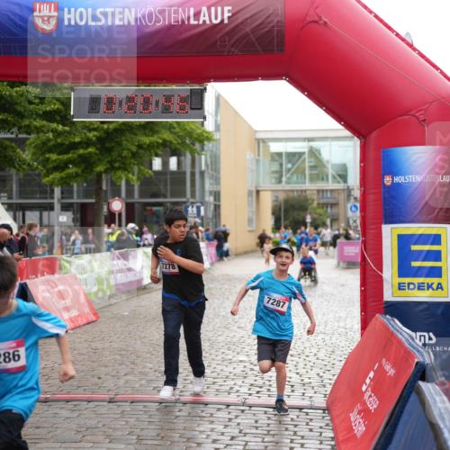 12.06.2026 - Holstenköstenlauf LAZAROV Photography http://msf.ph/oto/9743366 12.06.2026 17:05:45 Laufen 7286, 7278, 7287, 13 meine-sportfotos.de