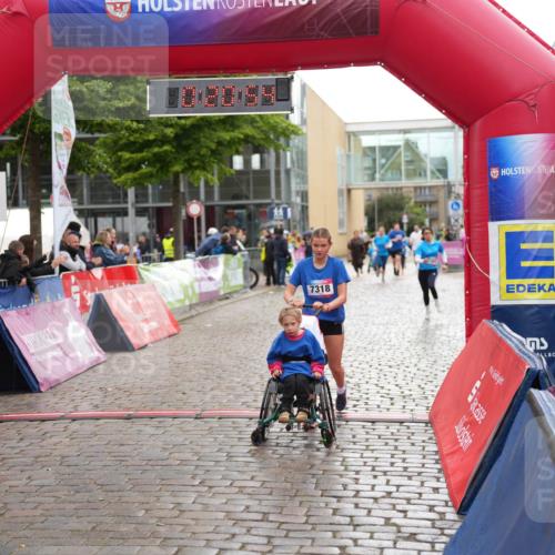 12.06.2026 - Holstenköstenlauf LAZAROV Photography http://msf.ph/oto/9743371 12.06.2026 17:05:52 Laufen 7318 meine-sportfotos.de